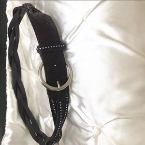 Stressed leather belt